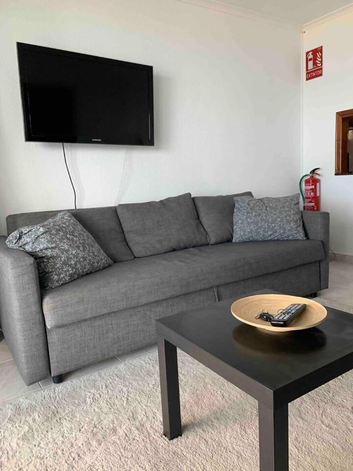 Stunning Apartment 50 Meters From The Sea Benalmádena Eksteriør billede