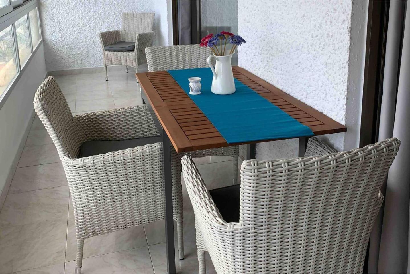 Stunning Apartment 50 Meters From The Sea Benalmádena Eksteriør billede