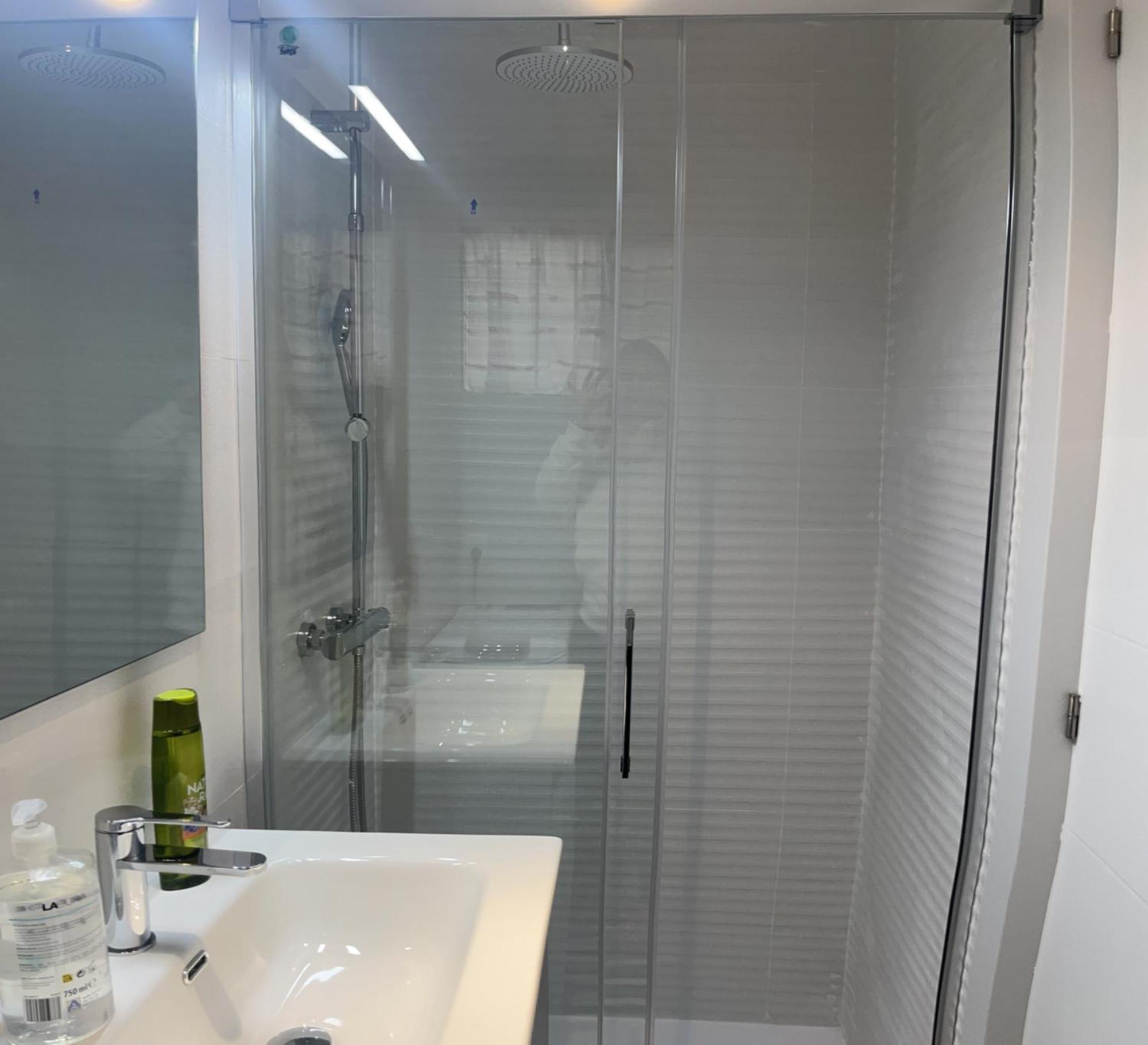 Stunning Apartment 10 Meters From The Beach With Parking Benalmádena Eksteriør billede